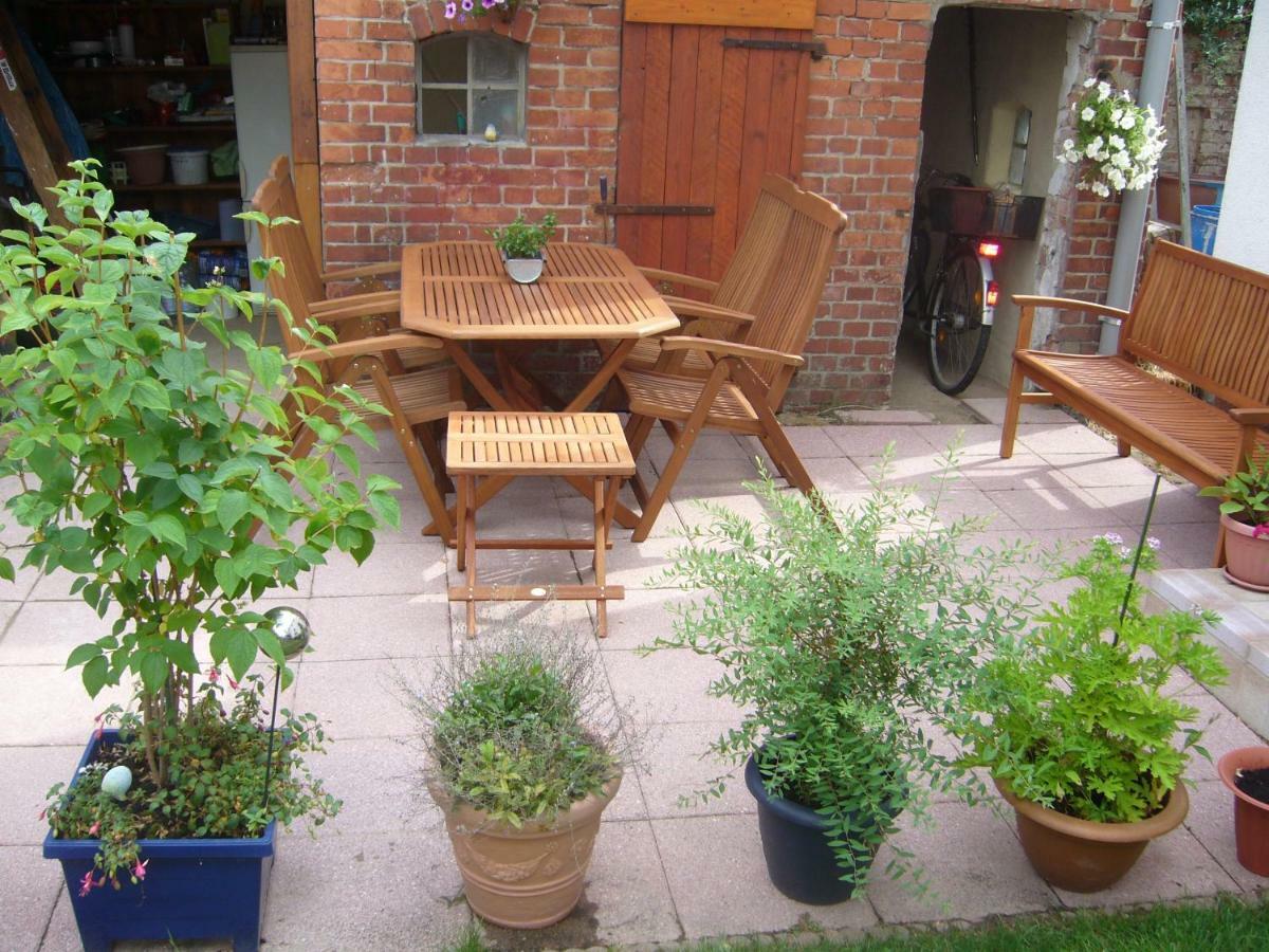Ferienwohnung Lützowhof Lübeck Exterior foto